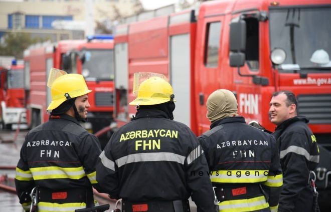 Fire at shopping subject in Baku put out  Azerbaijan Baku 14 October 2022
